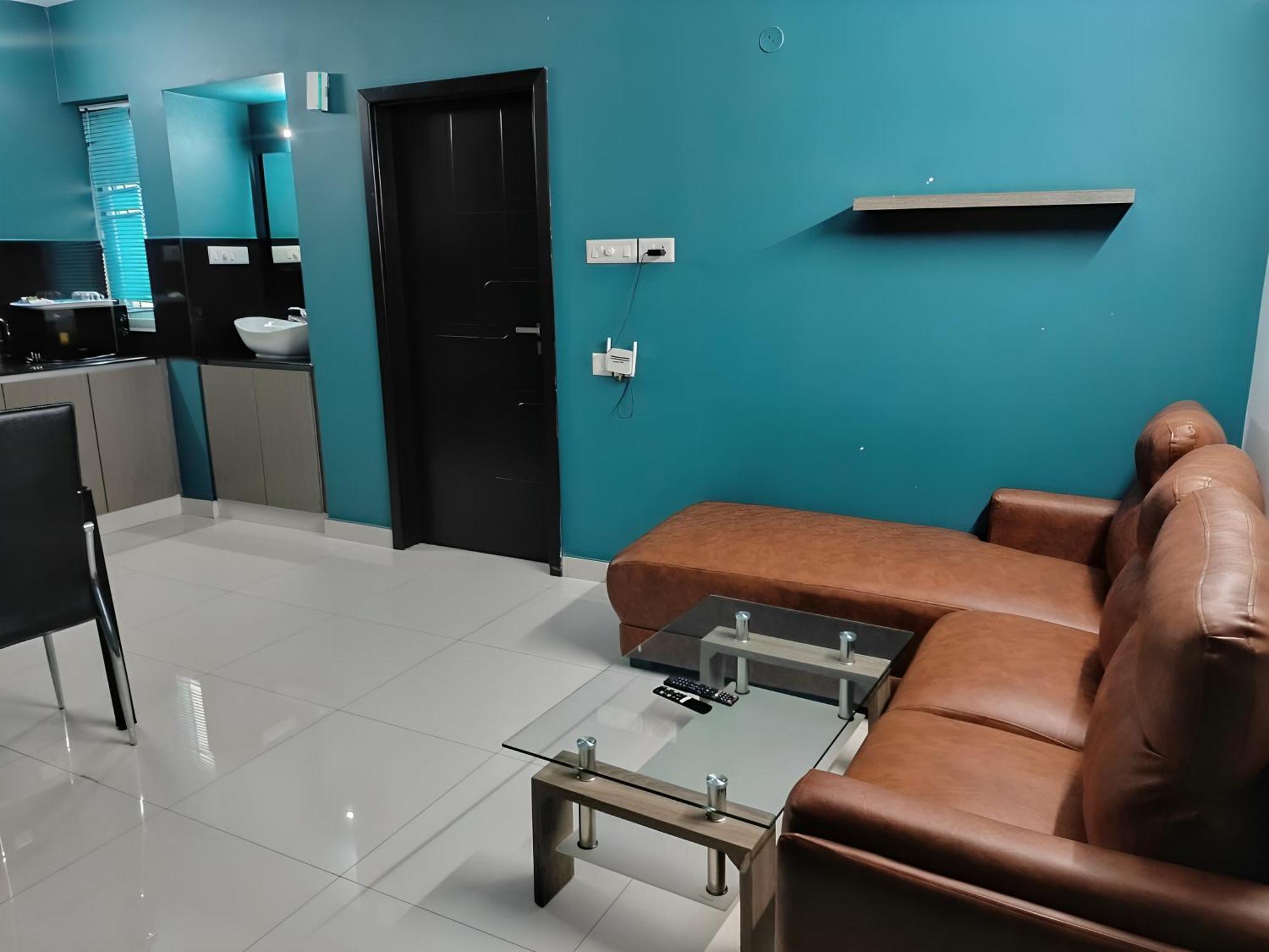 Gdc - Apartment Suites Коччи Экстерьер фото